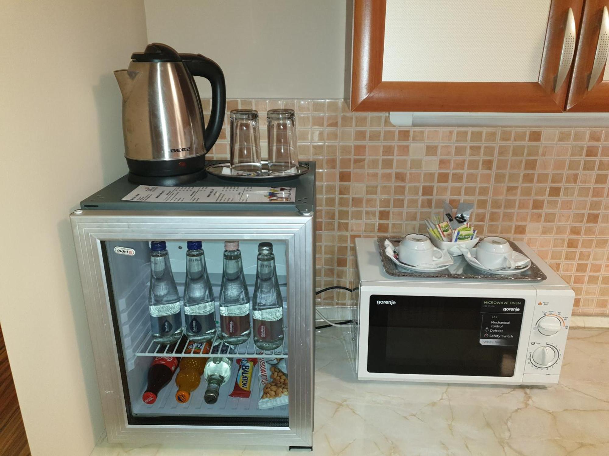 Six Inn Hotel Budapest Room photo